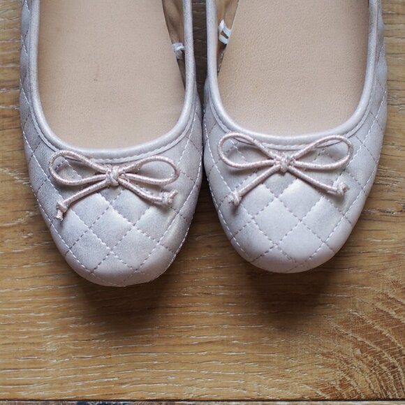 Girls Dress Shoes - Picture 2 of 5